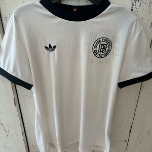 Adidas Originals Germany 125th anniversary women’s soccer Jersey XL